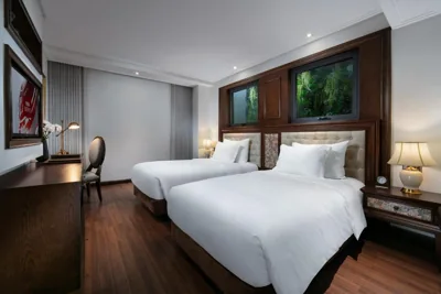 高级双人或双床间 — The Q Hotel